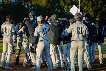 Bears Varsity Baseball Powers Past Alpharetta to Remain Undefeated in Region Play, Wed., March 13th